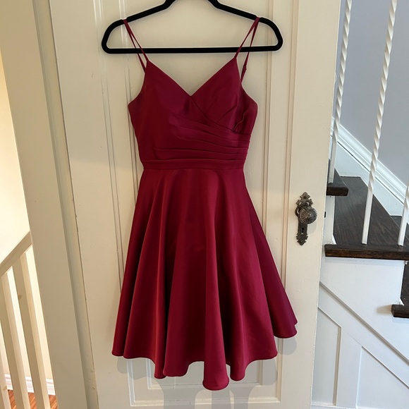 Burgundy Formal Dress - Picture 5 of 13